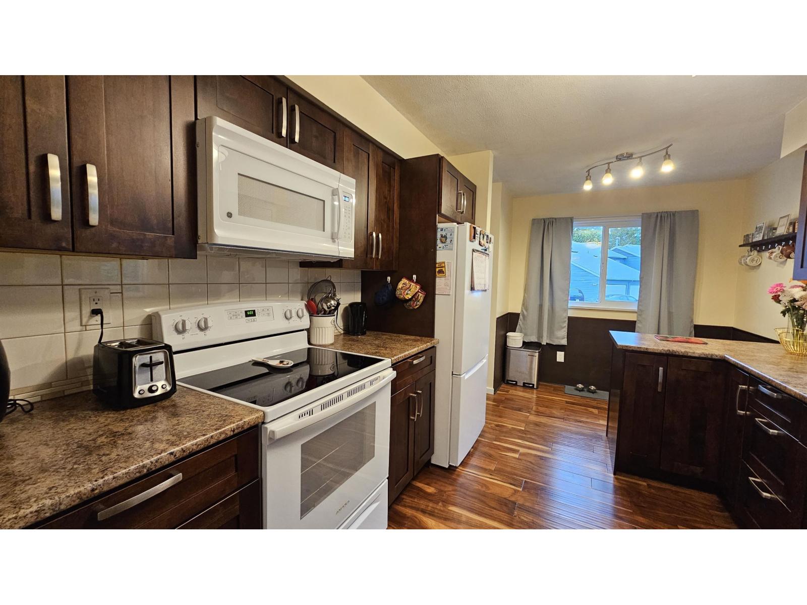 #7 9976 149th Street, Surrey, British Columbia  V3R 7W7 - Photo 8 - R3119031