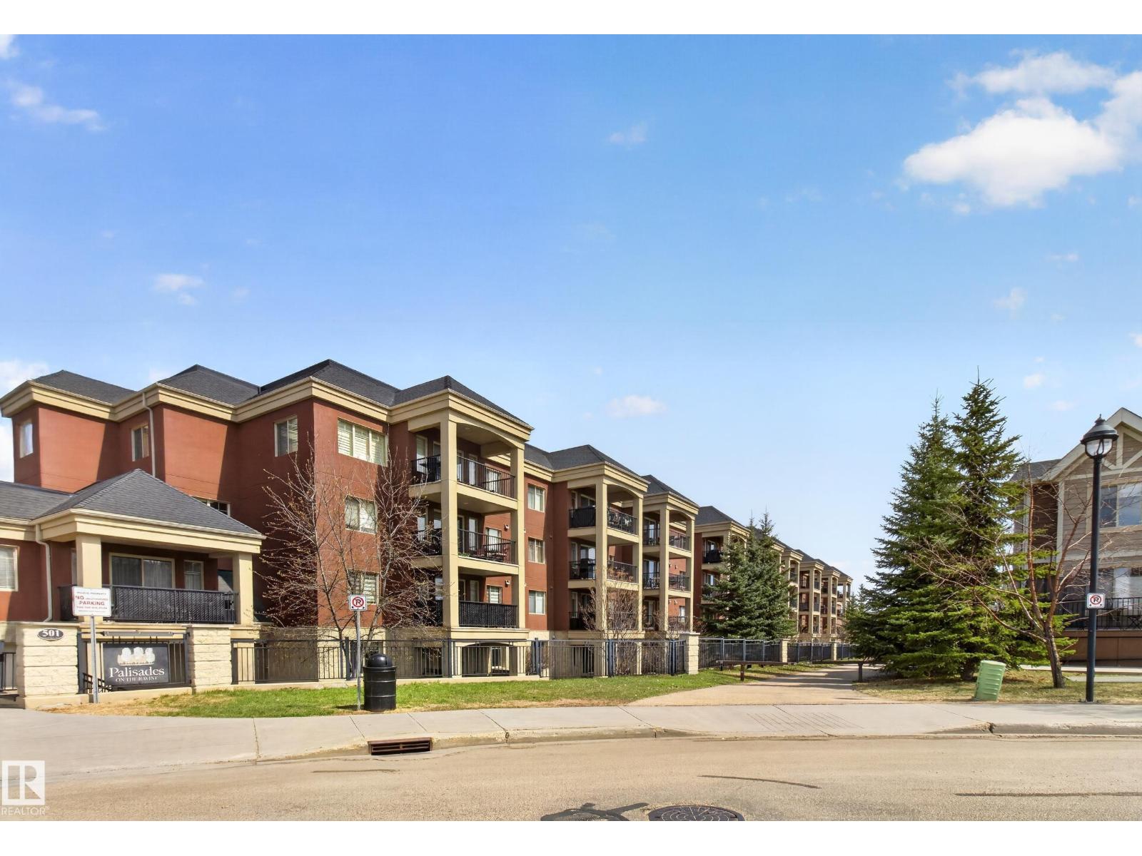 #301 501 PALISADES WY, sherwood park, Alberta