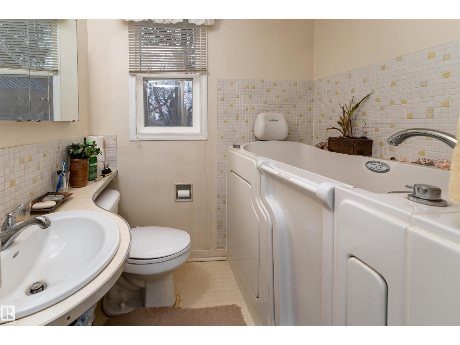 11315 75 Av Nw, Edmonton, Alberta  T6G 0H6 - Photo 17 - E4486392