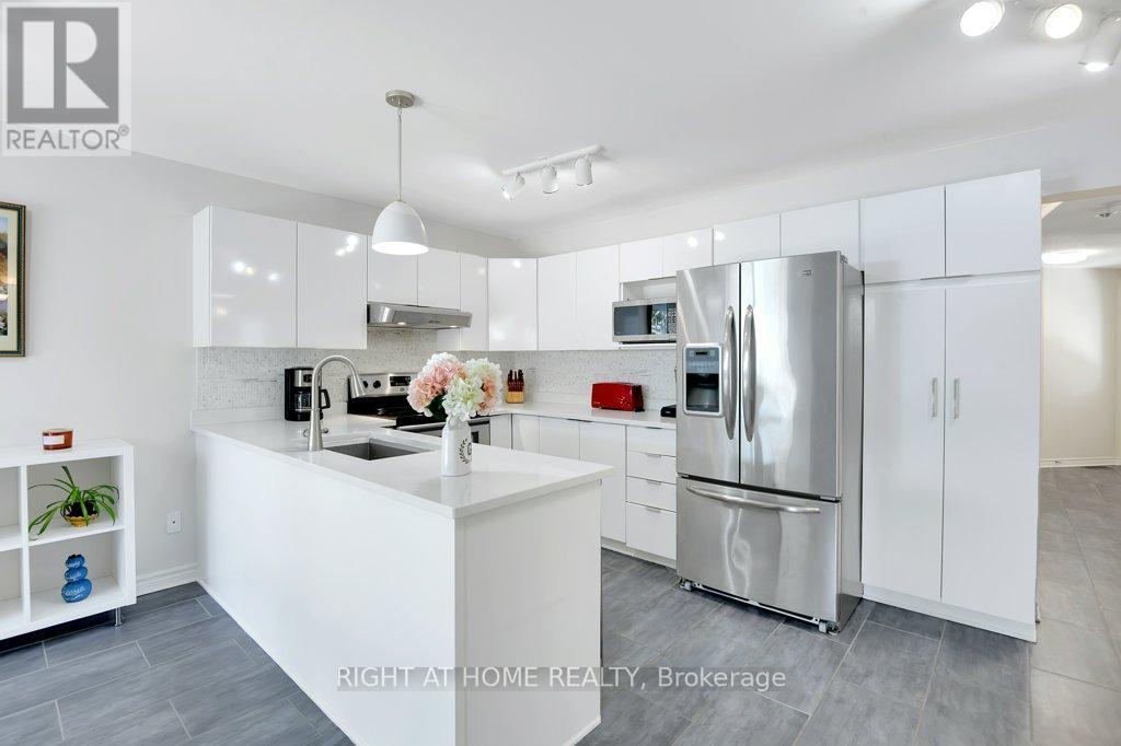 33 Spur Avenue, Ottawa, Ontario  K2M 2R9 - Photo 5 - X13099418