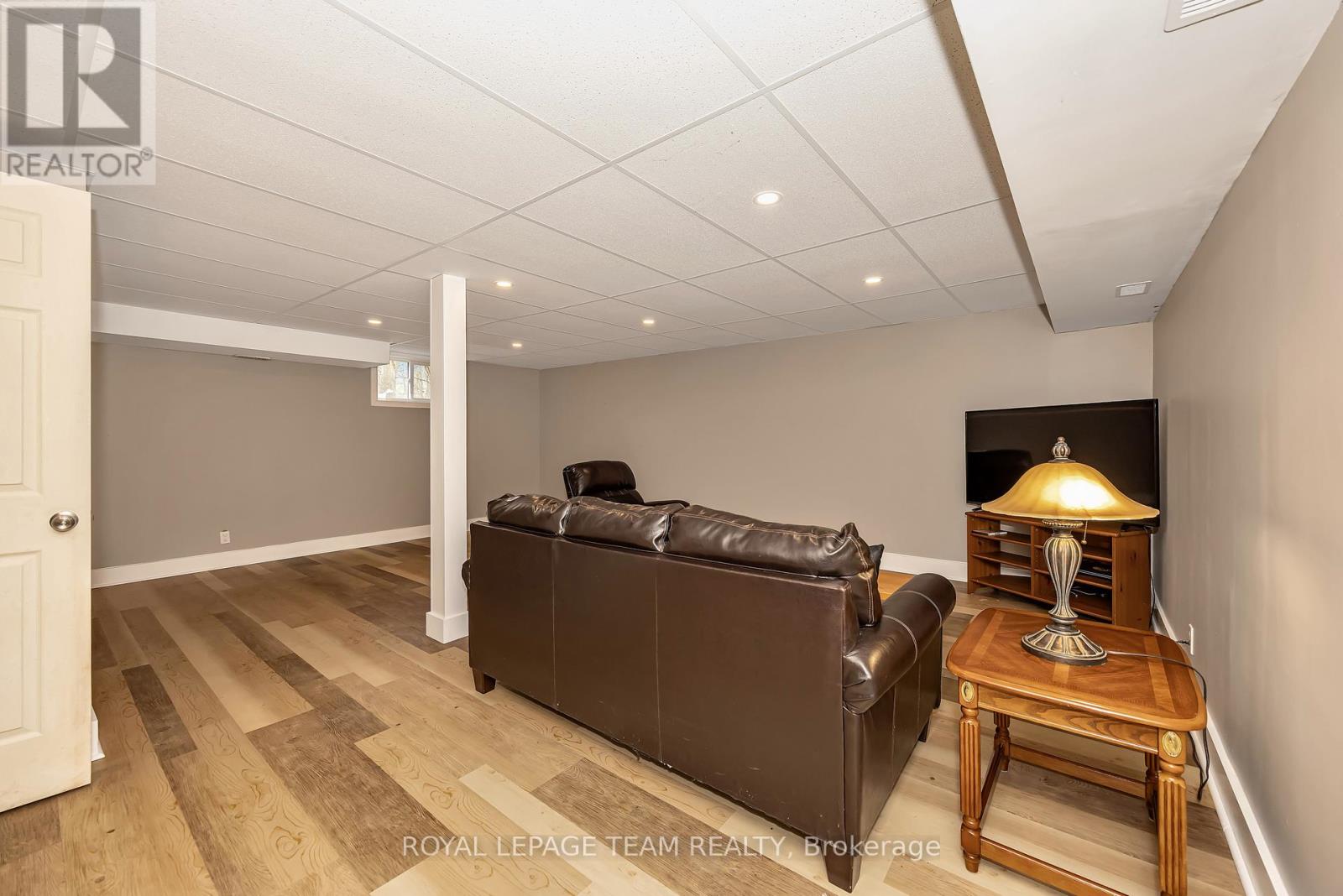 315 Felton Crescent, Russell, Ontario  K4R 1E5 - Photo 20 - X13099434
