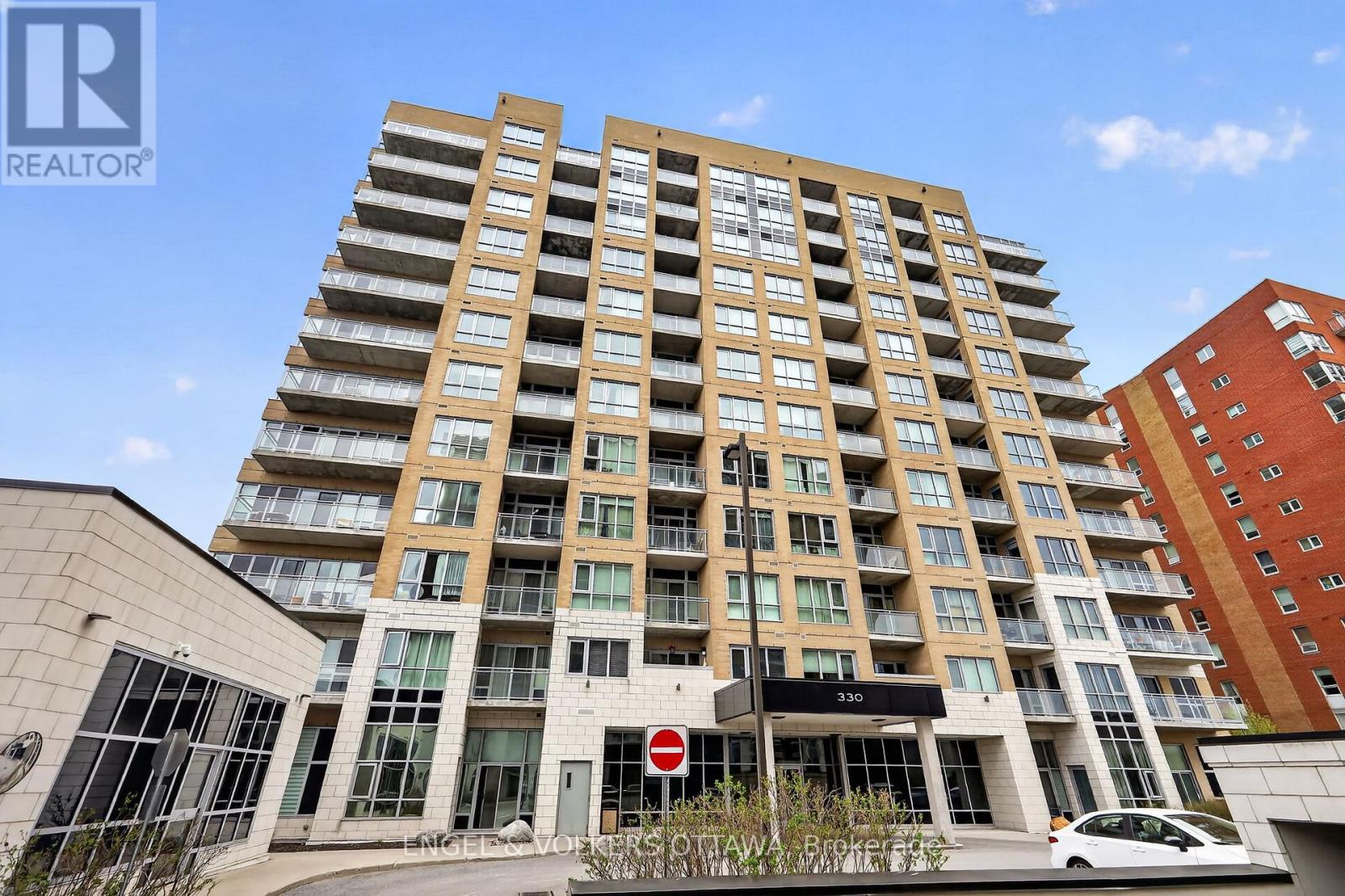 10 - 330 TITAN PRIVATE, Ottawa, Ontario