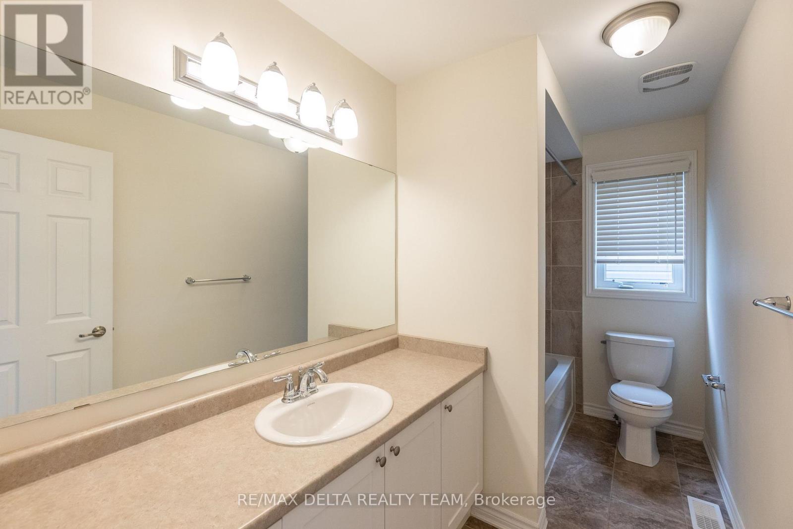 203 Flowing Creek Circle, Ottawa, Ontario  K2M 2R7 - Photo 23 - X13099512