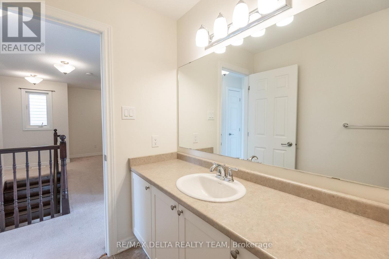 203 Flowing Creek Circle, Ottawa, Ontario  K2M 2R7 - Photo 24 - X13099512