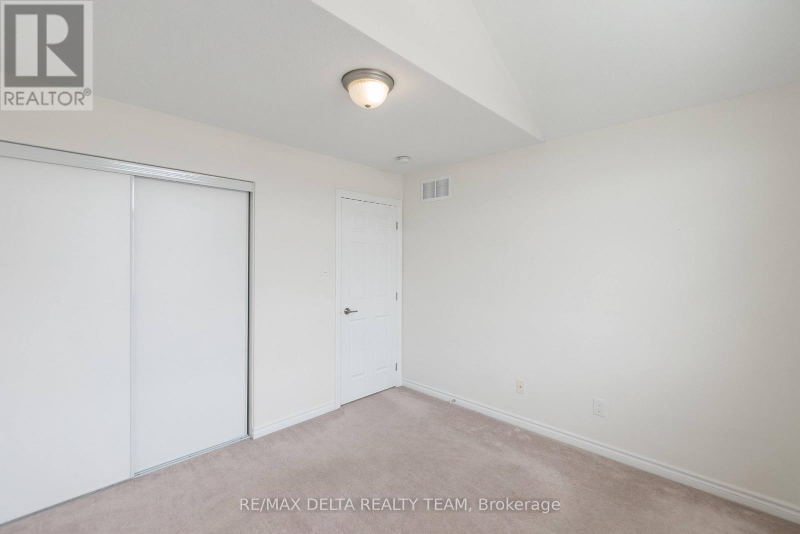 203 Flowing Creek Circle, Ottawa, Ontario  K2M 2R7 - Photo 30 - X13099512