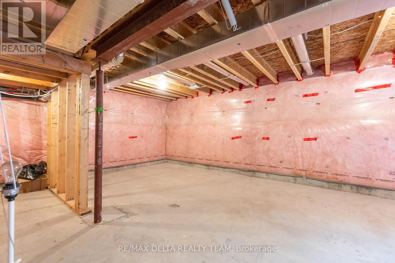 203 Flowing Creek Circle, Ottawa, Ontario  K2M 2R7 - Photo 36 - X13099512