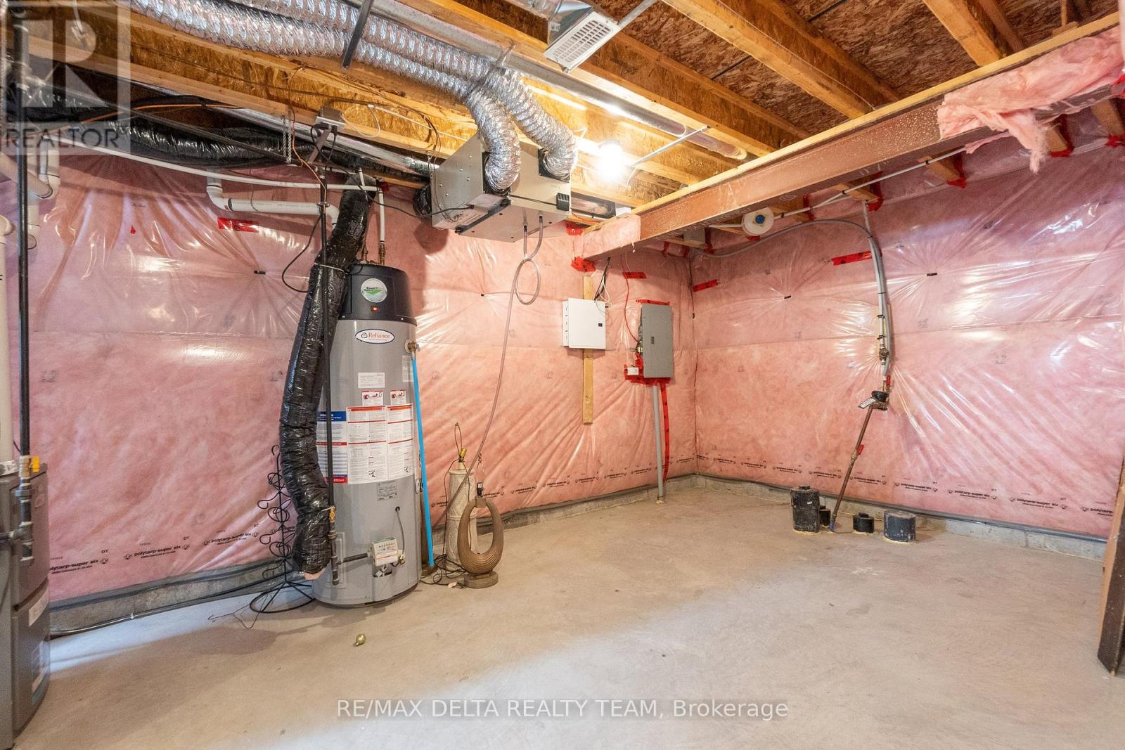 203 Flowing Creek Circle, Ottawa, Ontario  K2M 2R7 - Photo 37 - X13099512