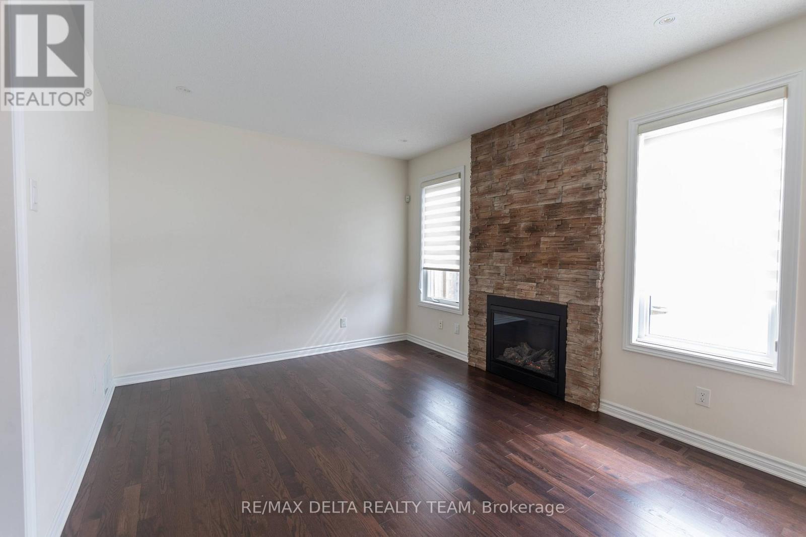 203 Flowing Creek Circle, Ottawa, Ontario  K2M 2R7 - Photo 9 - X13099512