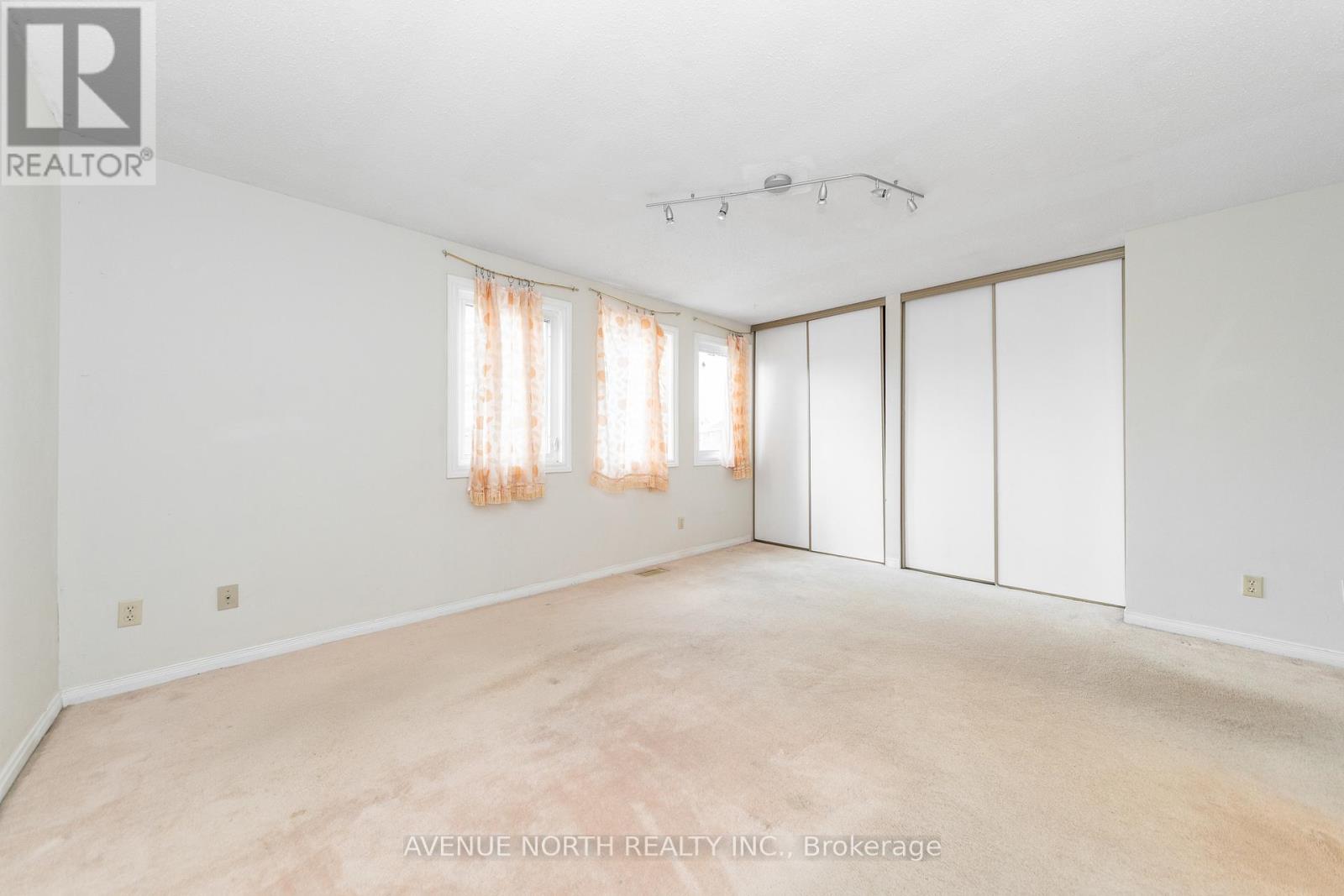 80 Woodbury Crescent, Ottawa, Ontario  K1G 5E1 - Photo 25 - X13099530