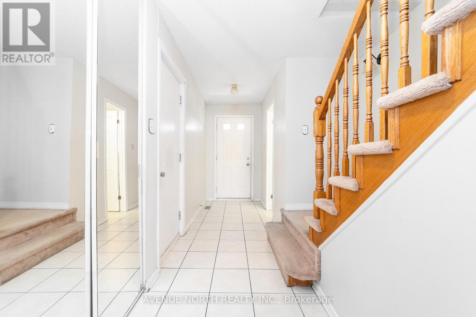 80 Woodbury Crescent, Ottawa, Ontario  K1G 5E1 - Photo 6 - X13099530