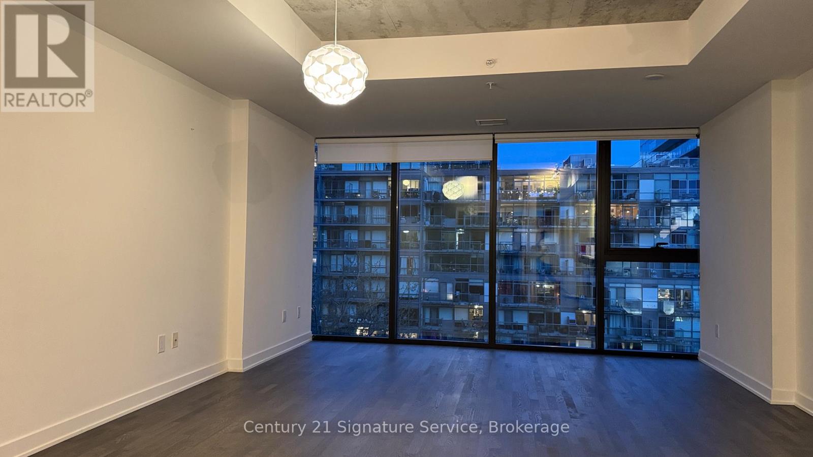 615 - 629 King Street W, Toronto, Ontario  M5V 0G9 - Photo 2 - C13099052