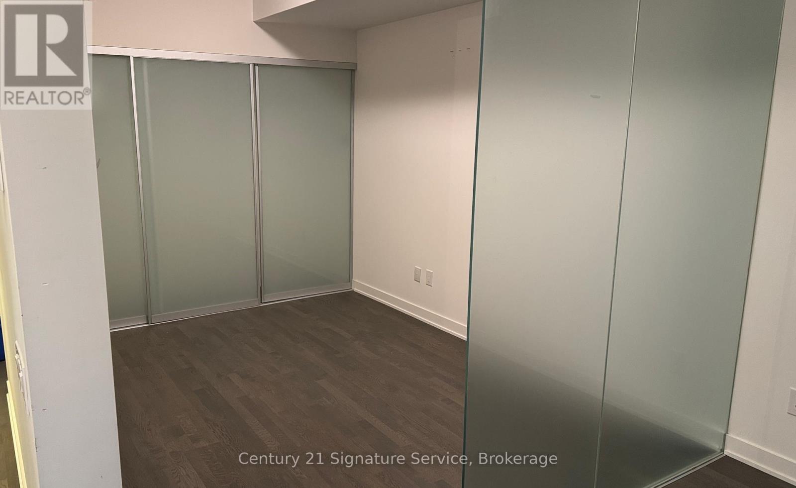 615 - 629 King Street W, Toronto, Ontario  M5V 0G9 - Photo 4 - C13099052