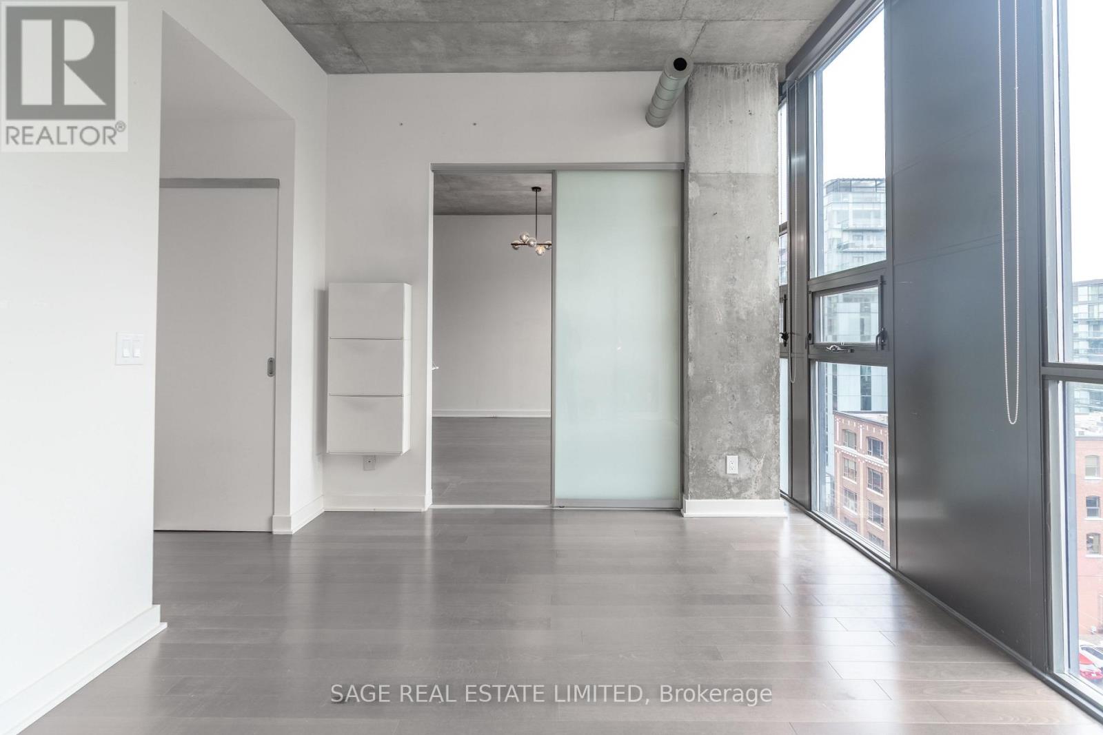 811 - 60 Bathurst Street, Toronto, Ontario  M5V 2P4 - Photo 13 - C13099420