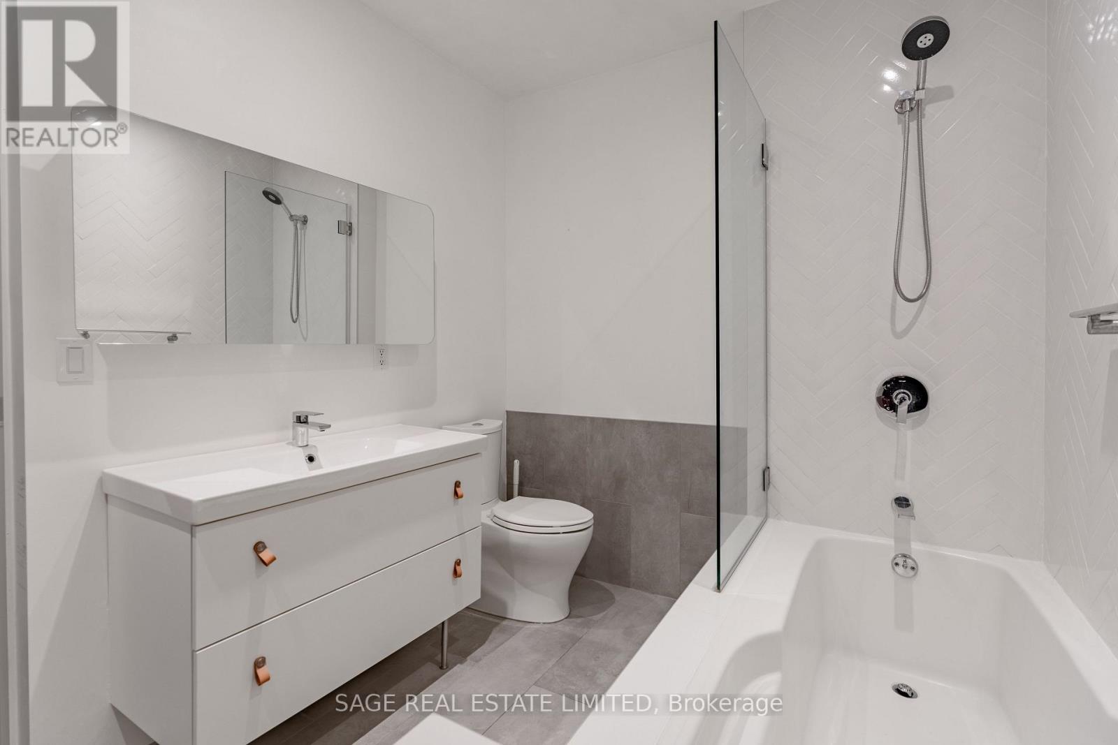 811 - 60 Bathurst Street, Toronto, Ontario  M5V 2P4 - Photo 22 - C13099420
