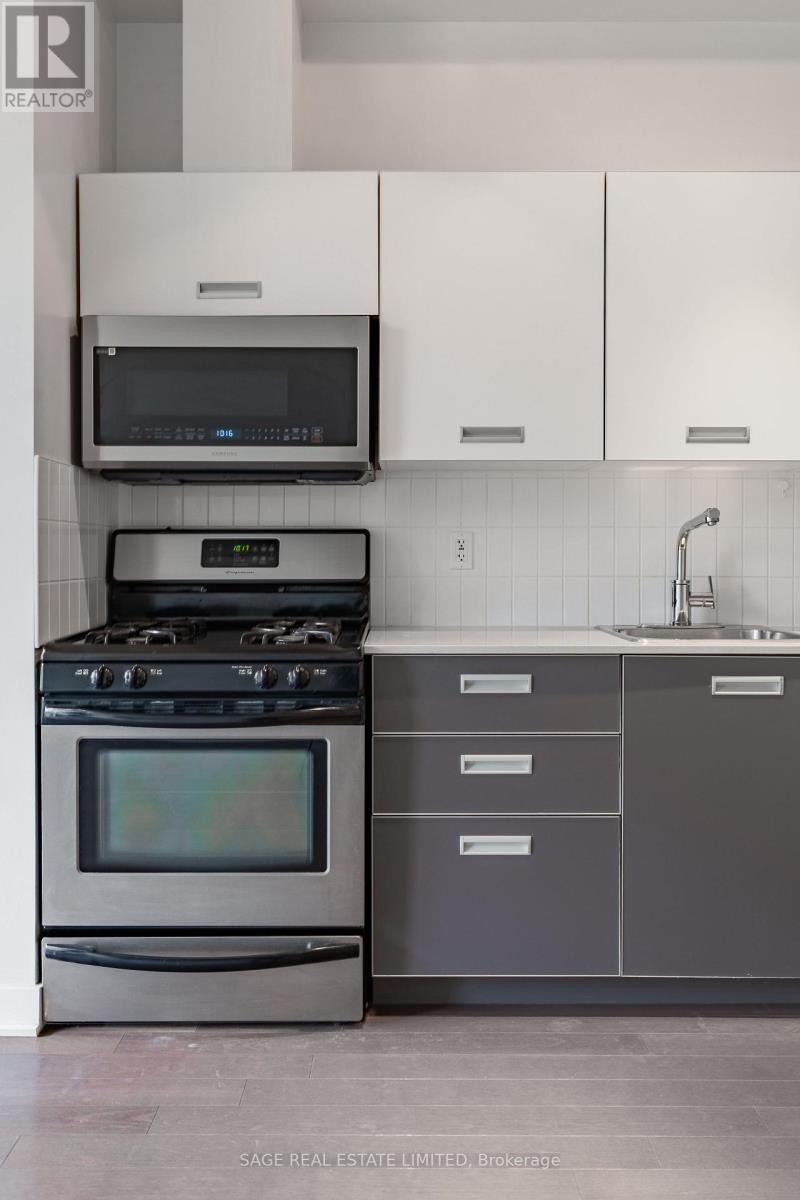 811 - 60 Bathurst Street, Toronto, Ontario  M5V 2P4 - Photo 4 - C13099420