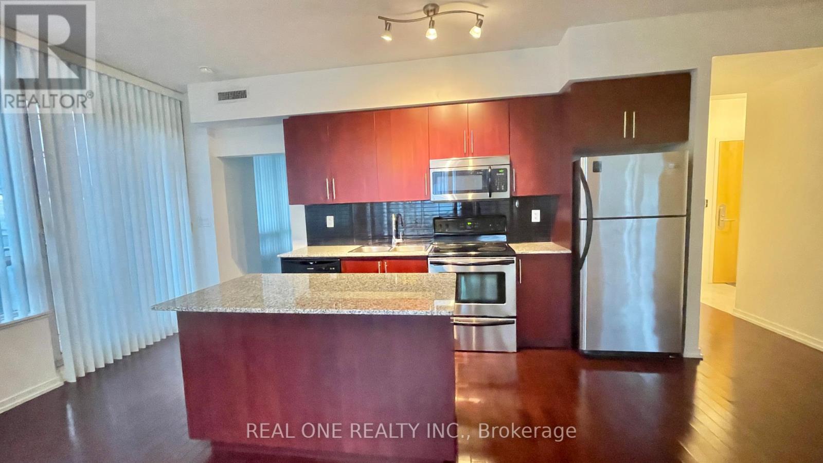 2205 - 65 Bremner Boulevard, Toronto, Ontario  M5J 0A7 - Photo 10 - C13099524