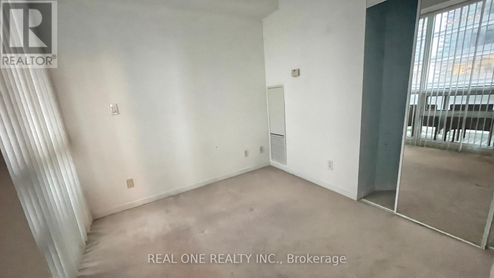 2205 - 65 Bremner Boulevard, Toronto, Ontario  M5J 0A7 - Photo 15 - C13099524