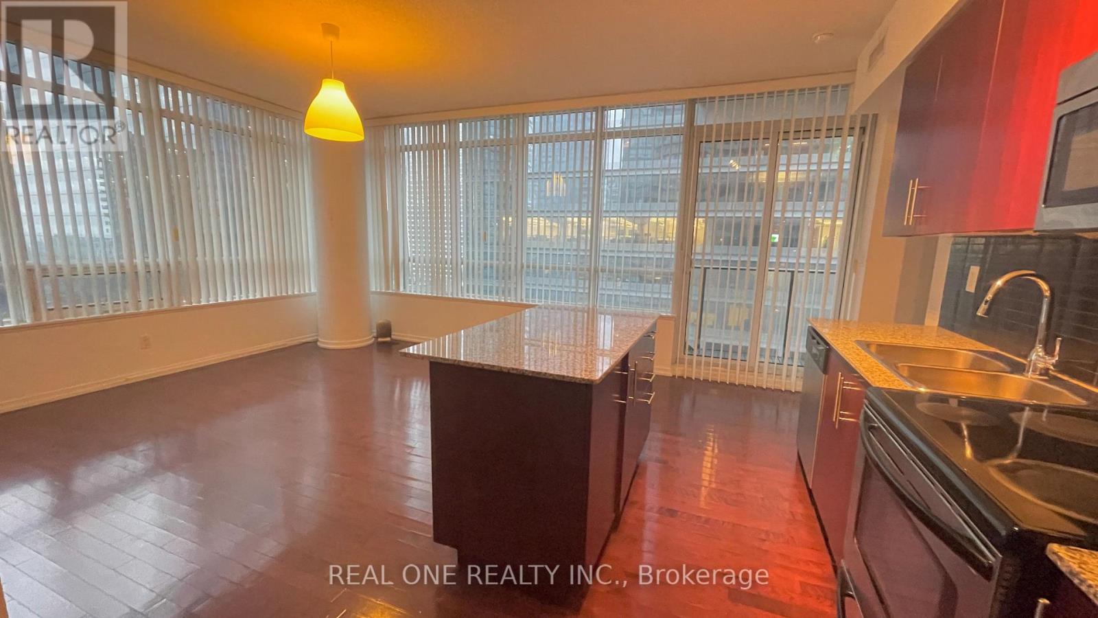 2205 - 65 Bremner Boulevard, Toronto, Ontario  M5J 0A7 - Photo 7 - C13099524