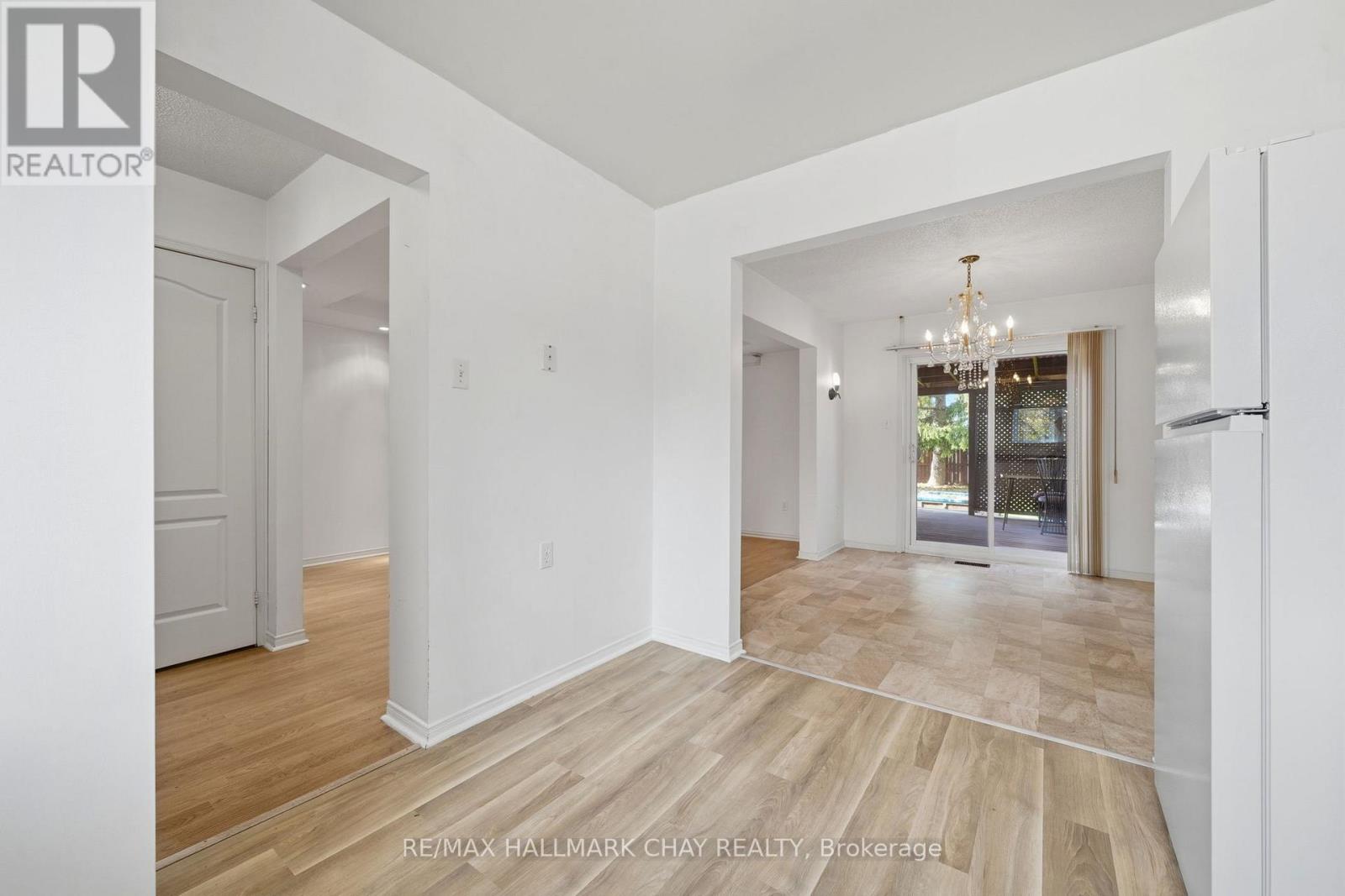 12 Dugdale Avenue, New Tecumseth, Ontario  L0G 1A0 - Photo 16 - N13097234