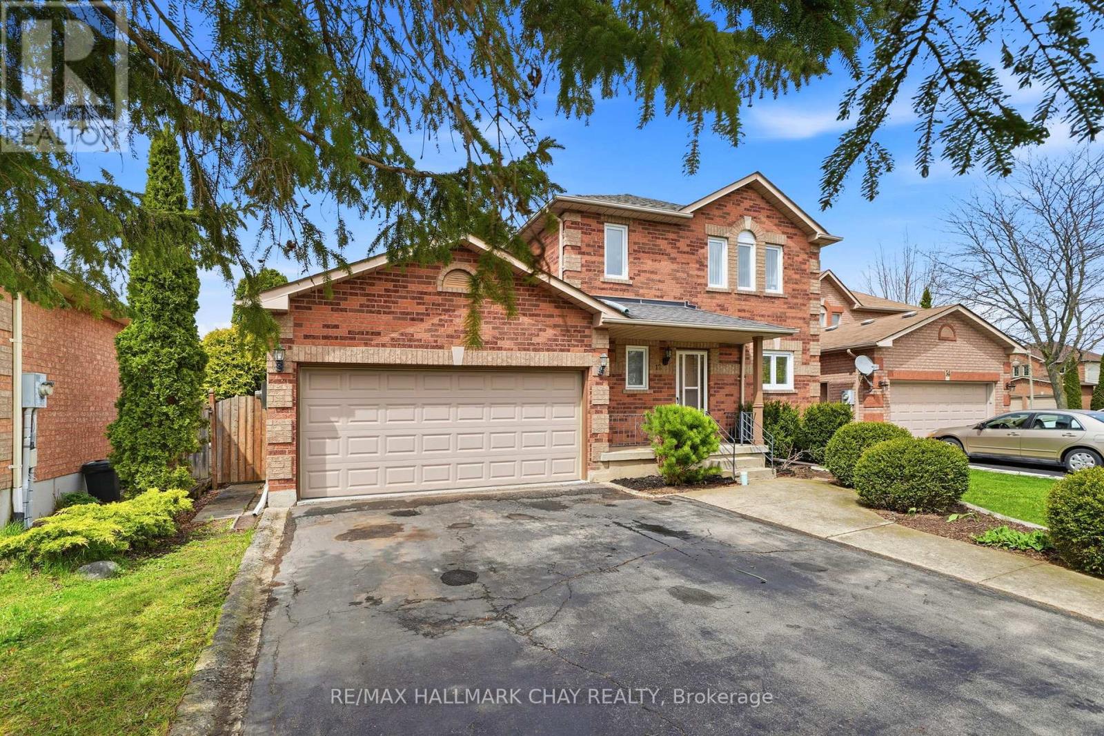 12 Dugdale Avenue, New Tecumseth, Ontario  L0G 1A0 - Photo 2 - N13097234