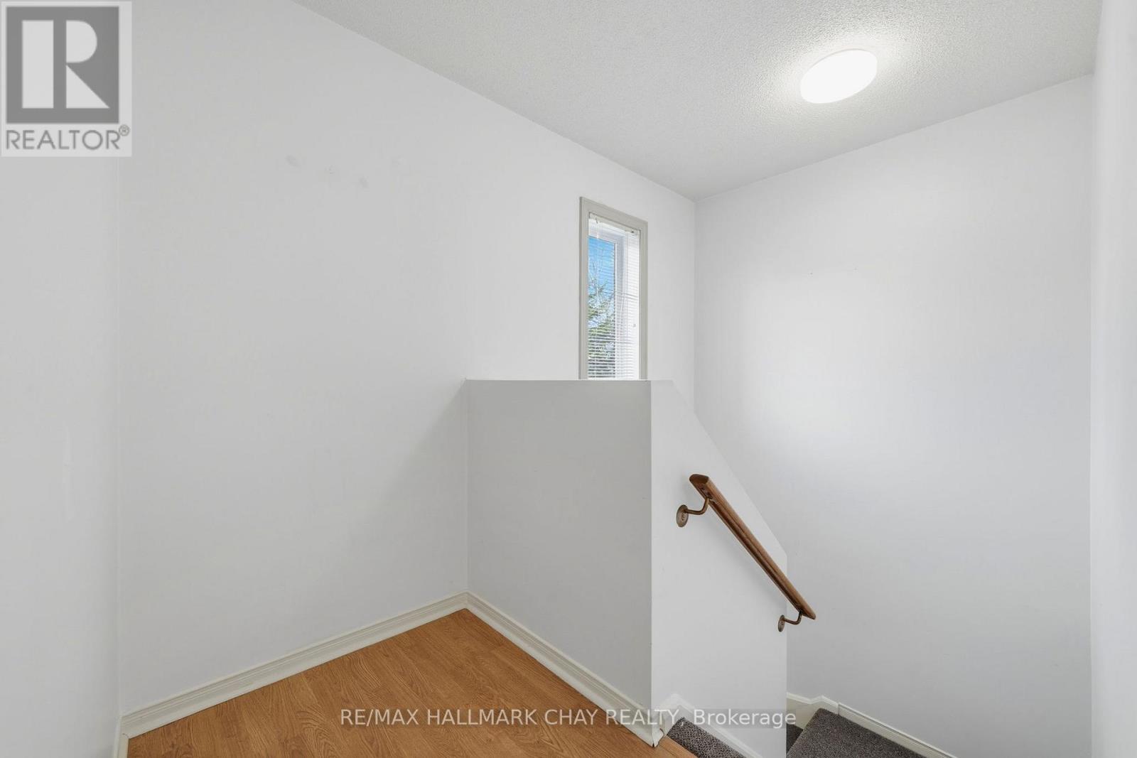 12 Dugdale Avenue, New Tecumseth, Ontario  L0G 1A0 - Photo 21 - N13097234