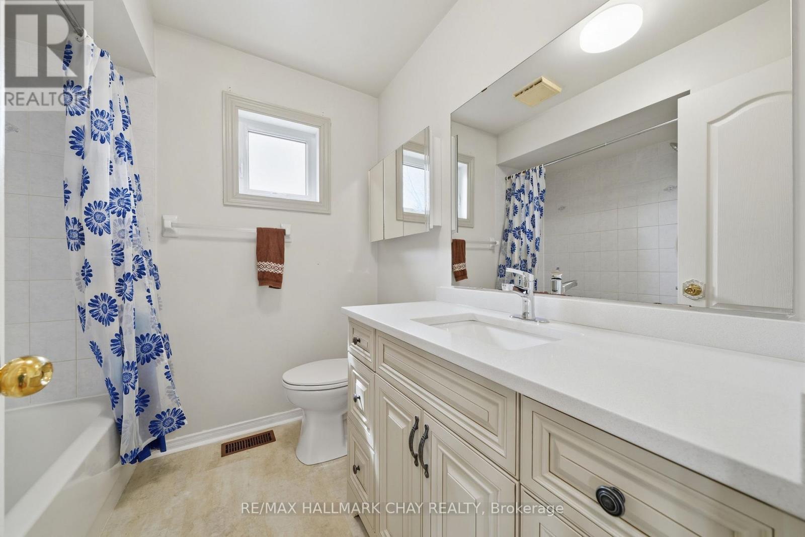 12 Dugdale Avenue, New Tecumseth, Ontario  L0G 1A0 - Photo 29 - N13097234