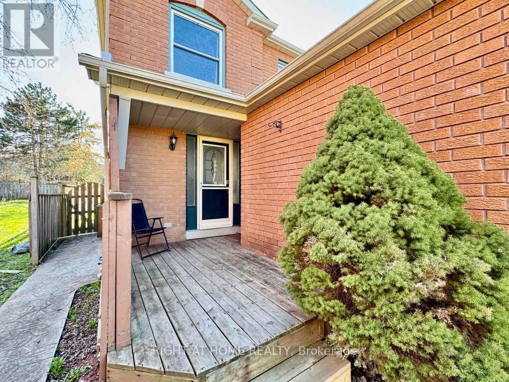 Main - 71 Weatherup Crescent, Barrie, Ontario  L4N 7J6 - Photo 2 - S13093714