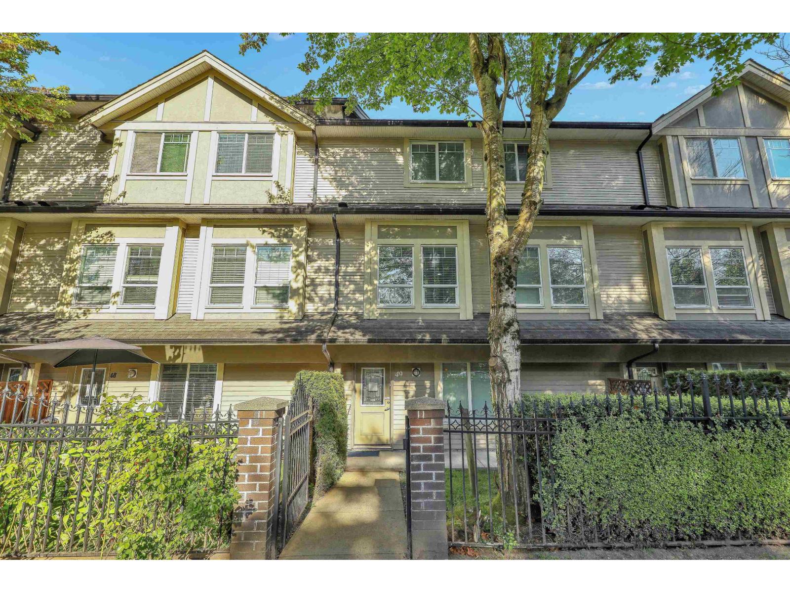 49 8358 121a Street, Surrey, British Columbia  V3W 1T6 - Photo 3 - R3120600