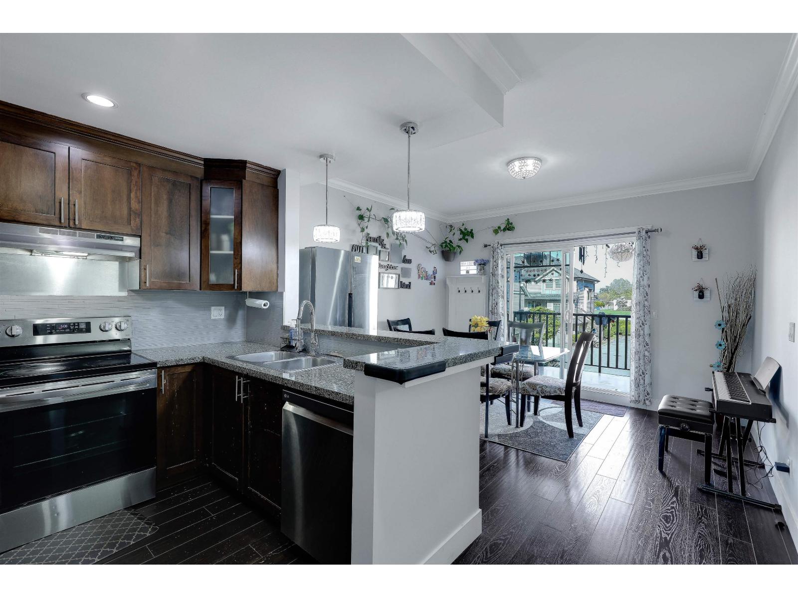 49 8358 121a Street, Surrey, British Columbia  V3W 1T6 - Photo 7 - R3120600
