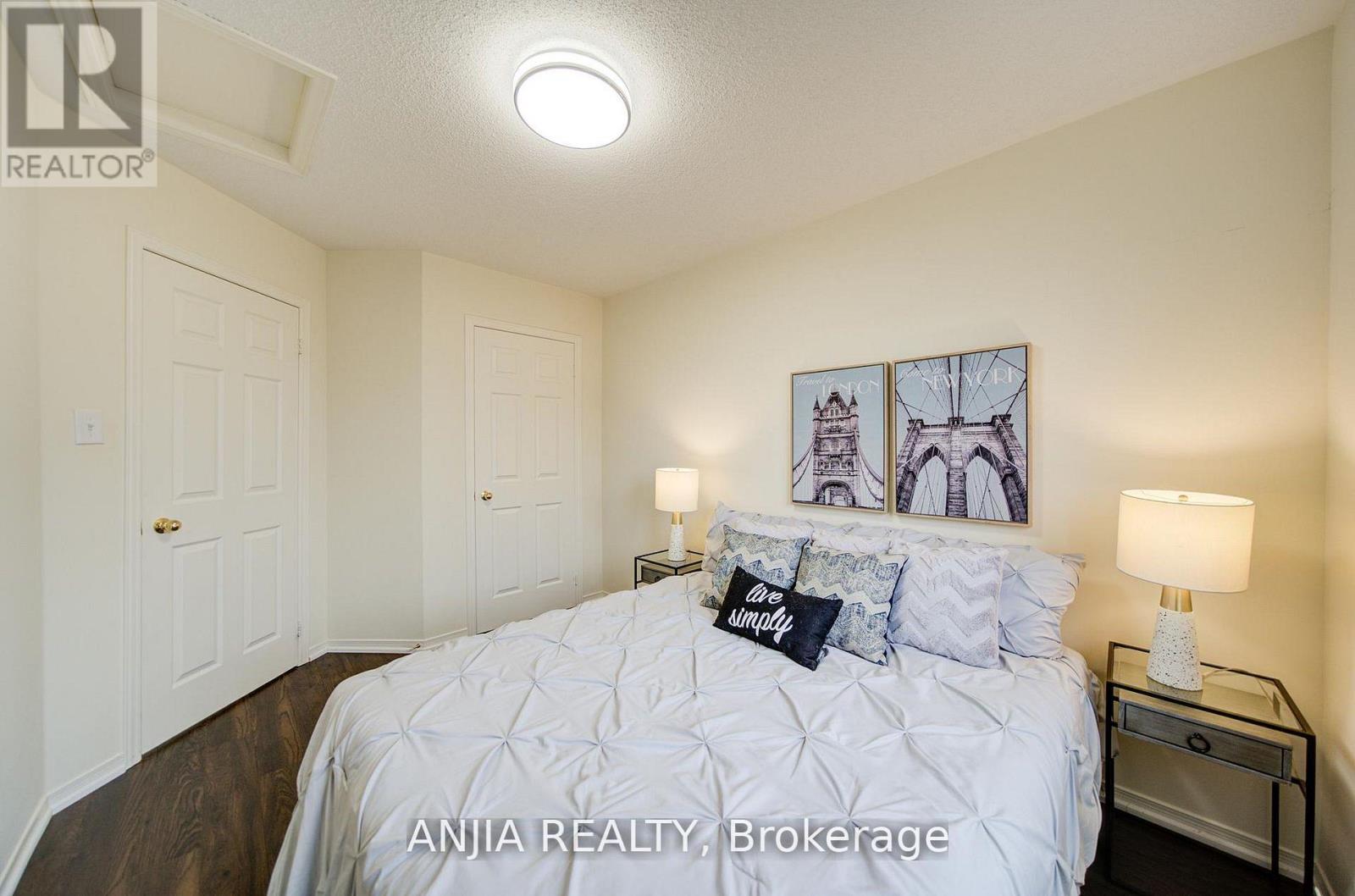 1124 Bur Oak Avenue, Markham, Ontario  L6E 0K9 - Photo 19 - N13099456