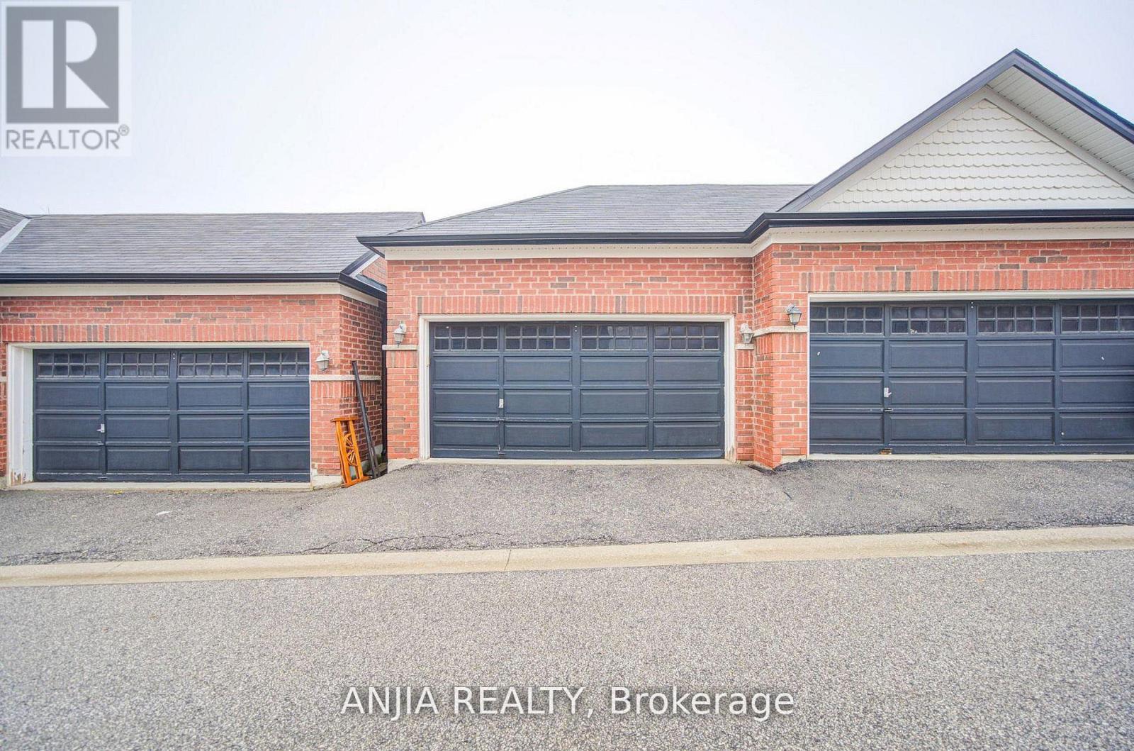 1124 Bur Oak Avenue, Markham, Ontario  L6E 0K9 - Photo 22 - N13099456