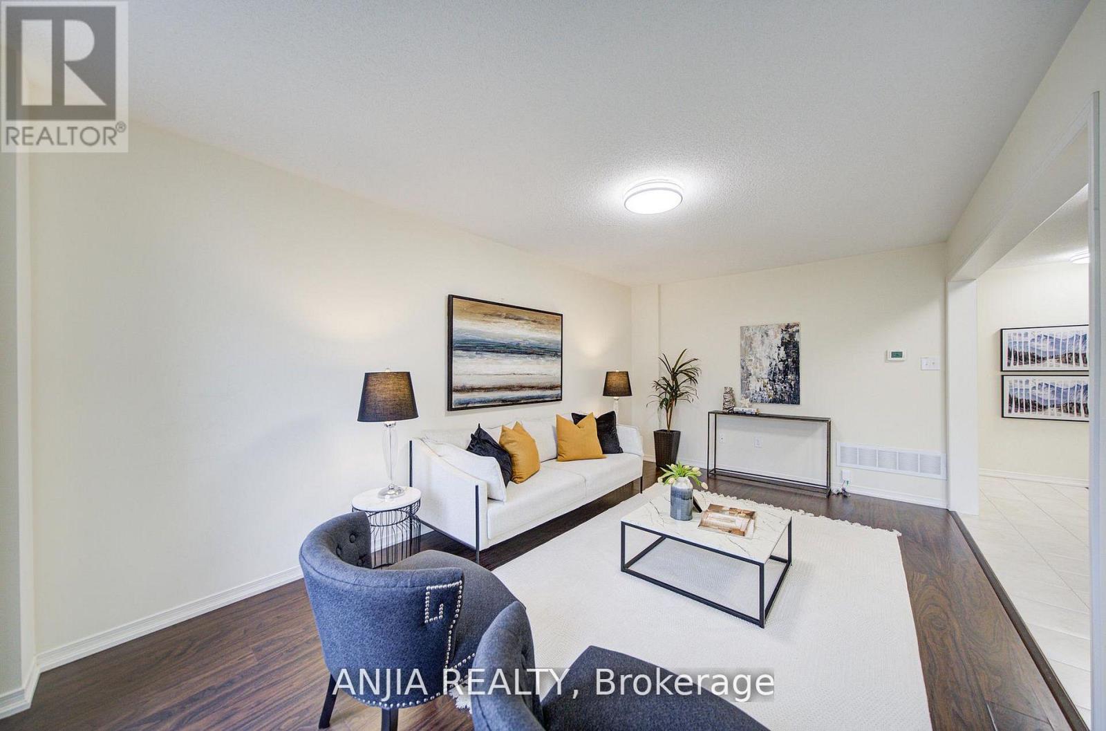 1124 Bur Oak Avenue, Markham, Ontario  L6E 0K9 - Photo 7 - N13099456