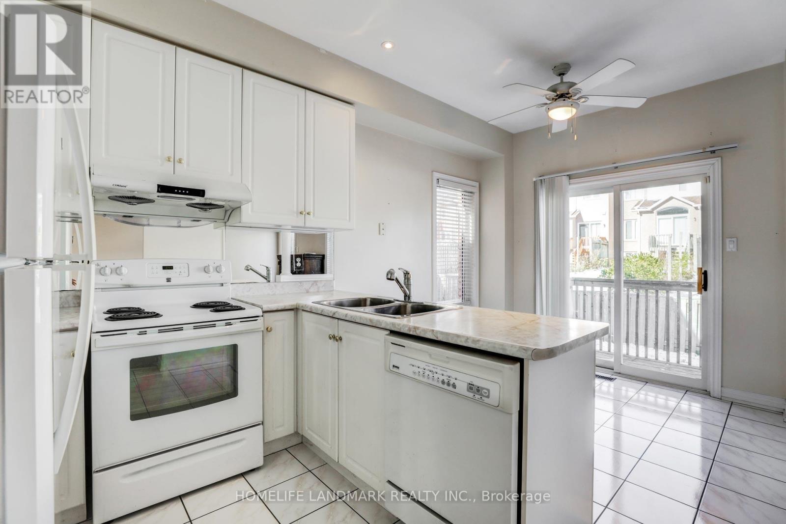 262 Farmstead Road, Richmond Hill, Ontario  L4S 2K5 - Photo 5 - N13099468