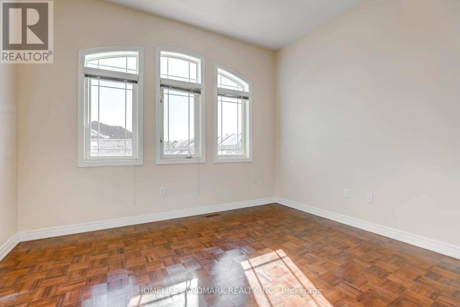 262 Farmstead Road, Richmond Hill, Ontario  L4S 2K5 - Photo 9 - N13099468