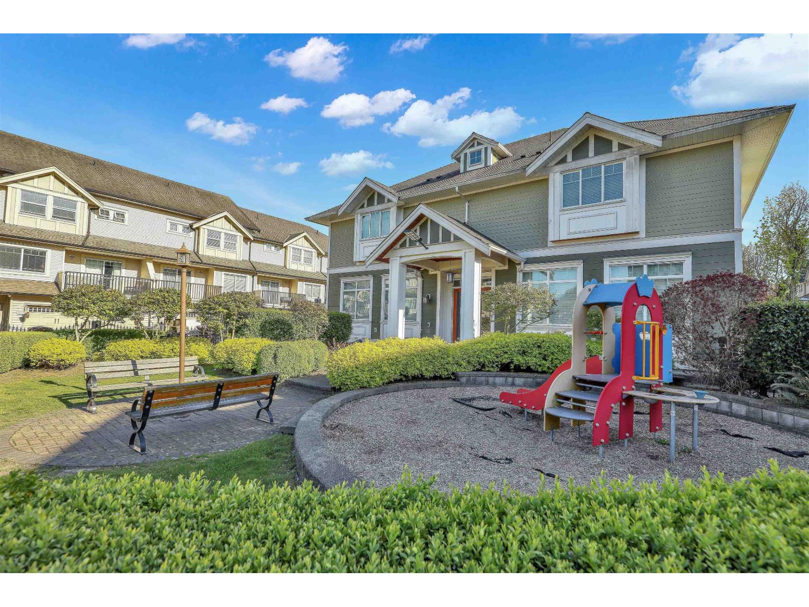 49 8358 121A STREET, Surrey, British Columbia