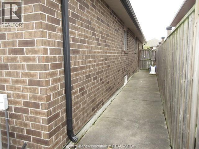 1048 Clover Avenue, Windsor, Ontario  N8P 1V8 - Photo 29 - 26009799