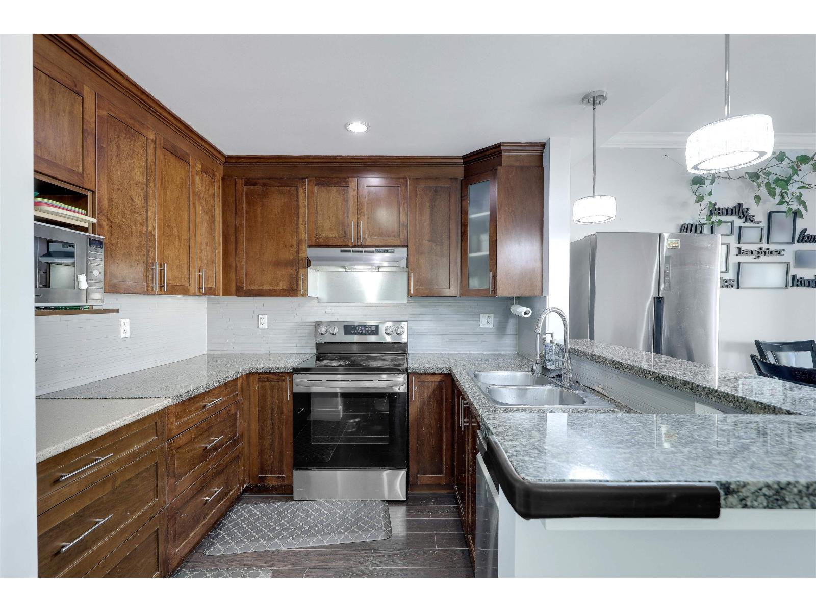 49 8358 121a Street, Surrey, British Columbia  V3W 1T6 - Photo 8 - R3120600