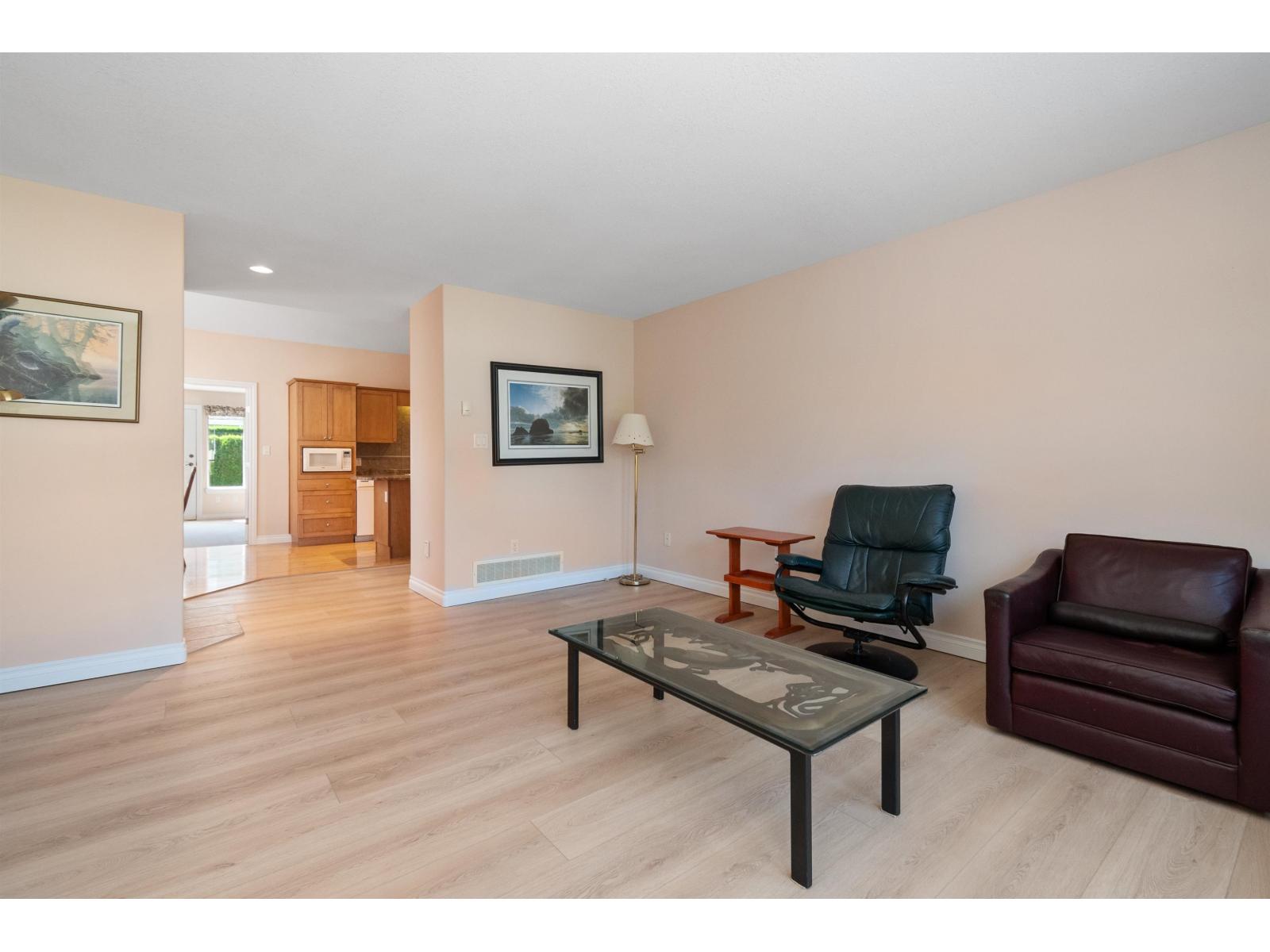 3 648 Coquihalla Street, Hope, Hope, British Columbia  V0X 1L0 - Photo 14 - R3080660