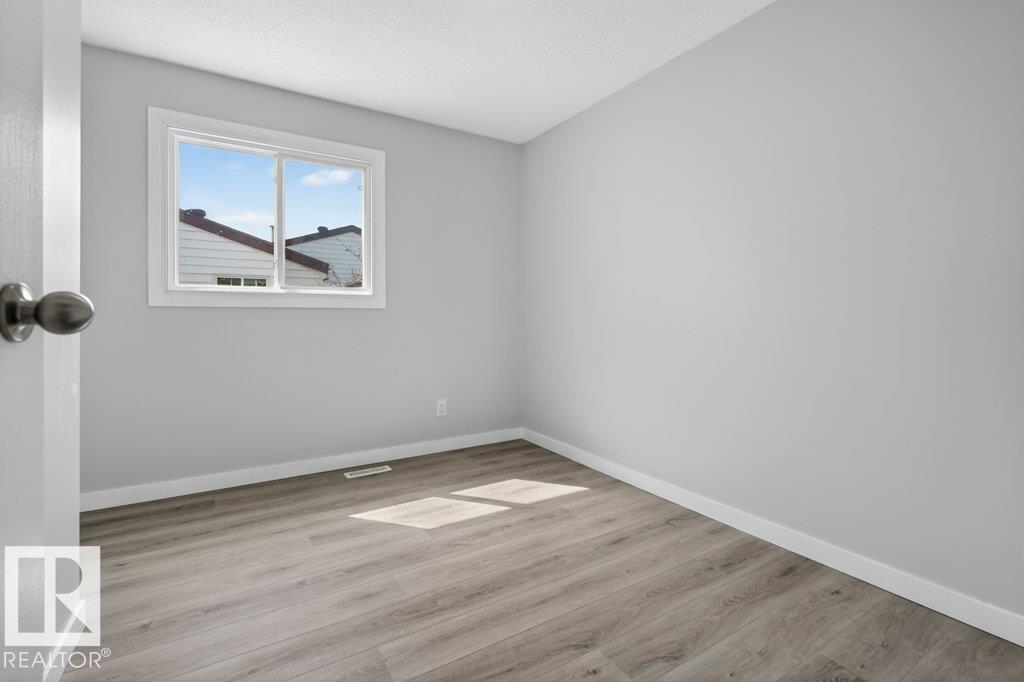Unknown Address, ,     - Photo 14 - E4486396