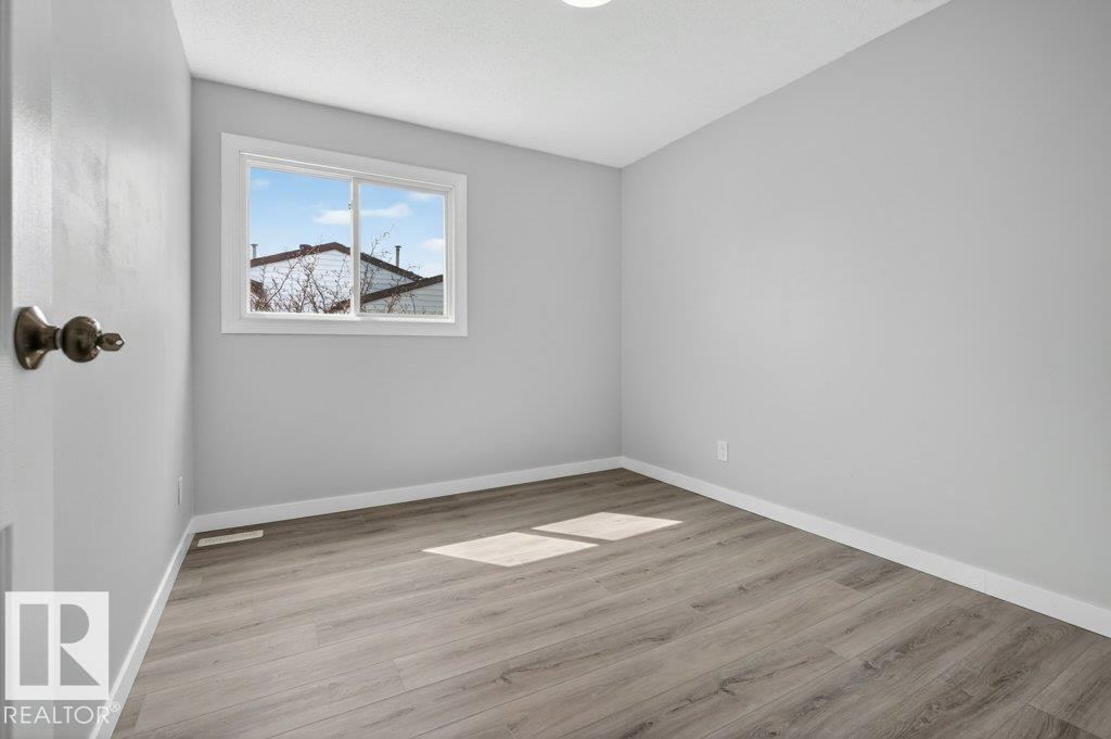 Unknown Address, ,     - Photo 18 - E4486396