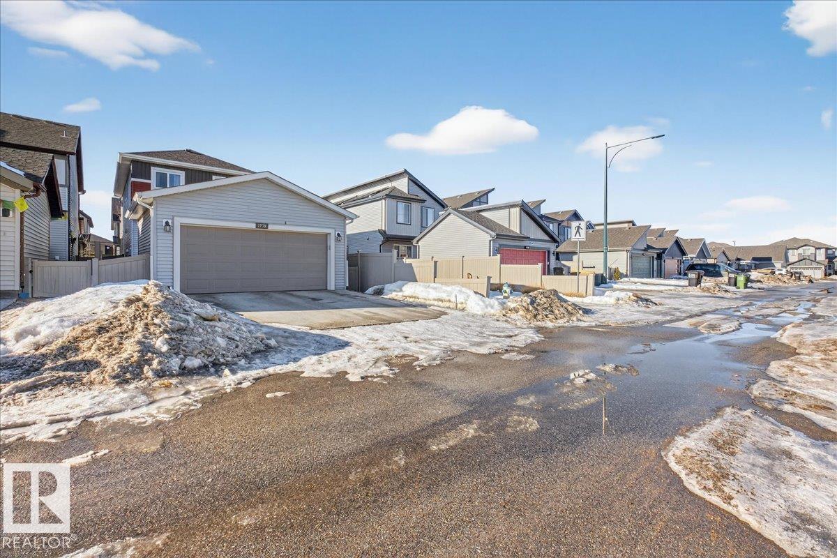 1778 25a St Nw, Edmonton, Alberta  T6T 2H8 - Photo 52 - E4486398