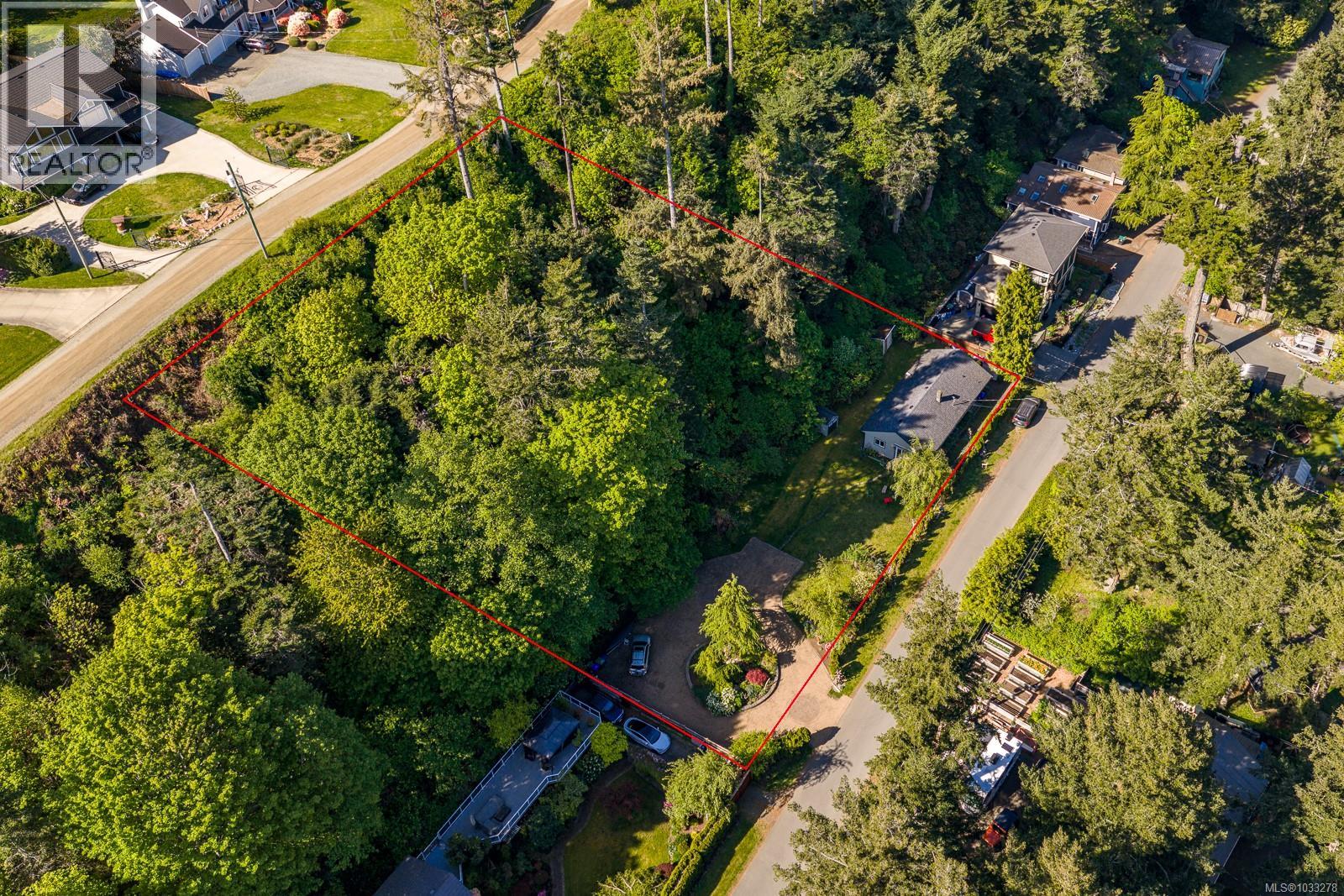 1545 Kye Bay Rd, Comox, British Columbia  V9M 3T7 - Photo 1 - 1033278