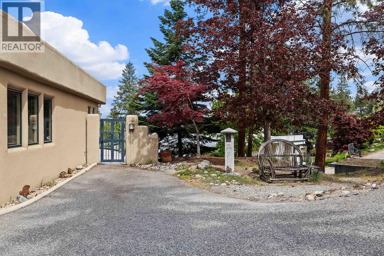 339 Uplands Drive, Kelowna, British Columbia  V1W 4J7 - Photo 6 - 10381471