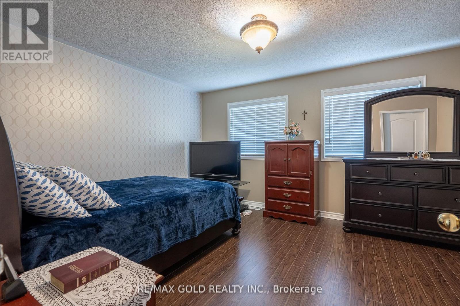 31 Mistdale Crescent, Brampton, Ontario  L7A 1S2 - Photo 12 - W13099462