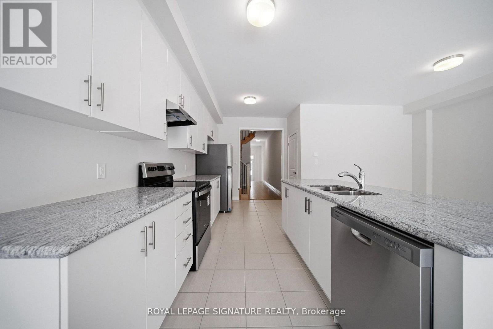 1201 Dartmouth Crescent, Oakville, Ontario  L6H 8C3 - Photo 9 - W13099476