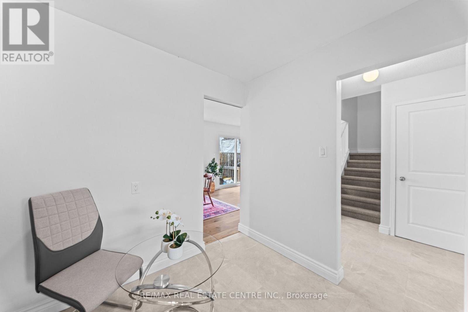 13 Gold Pine Court, Brampton, Ontario  L6S 2K6 - Photo 17 - W13099500