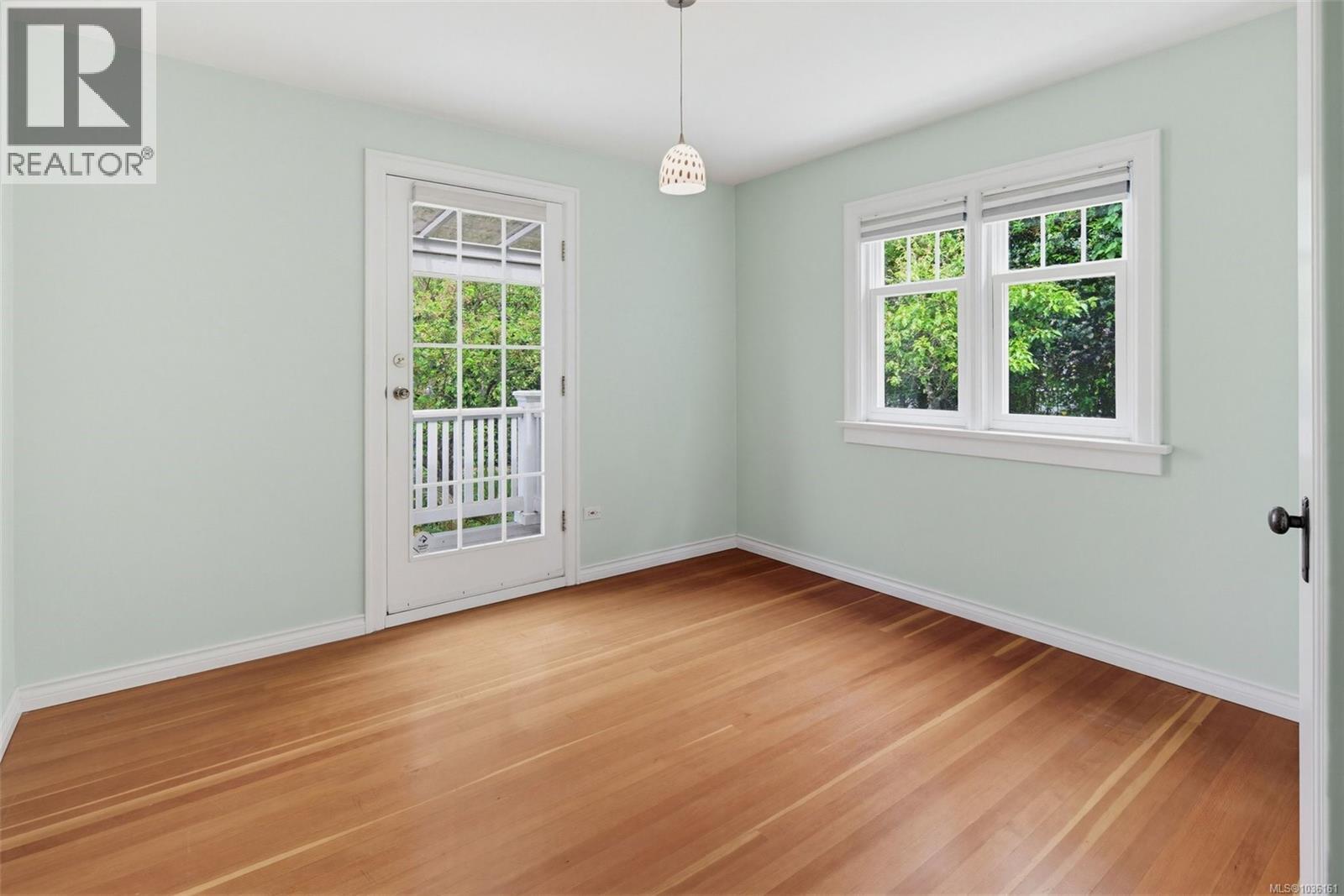 1250 Rockland Ave, Victoria, British Columbia  V8V 3J2 - Photo 11 - 1036161