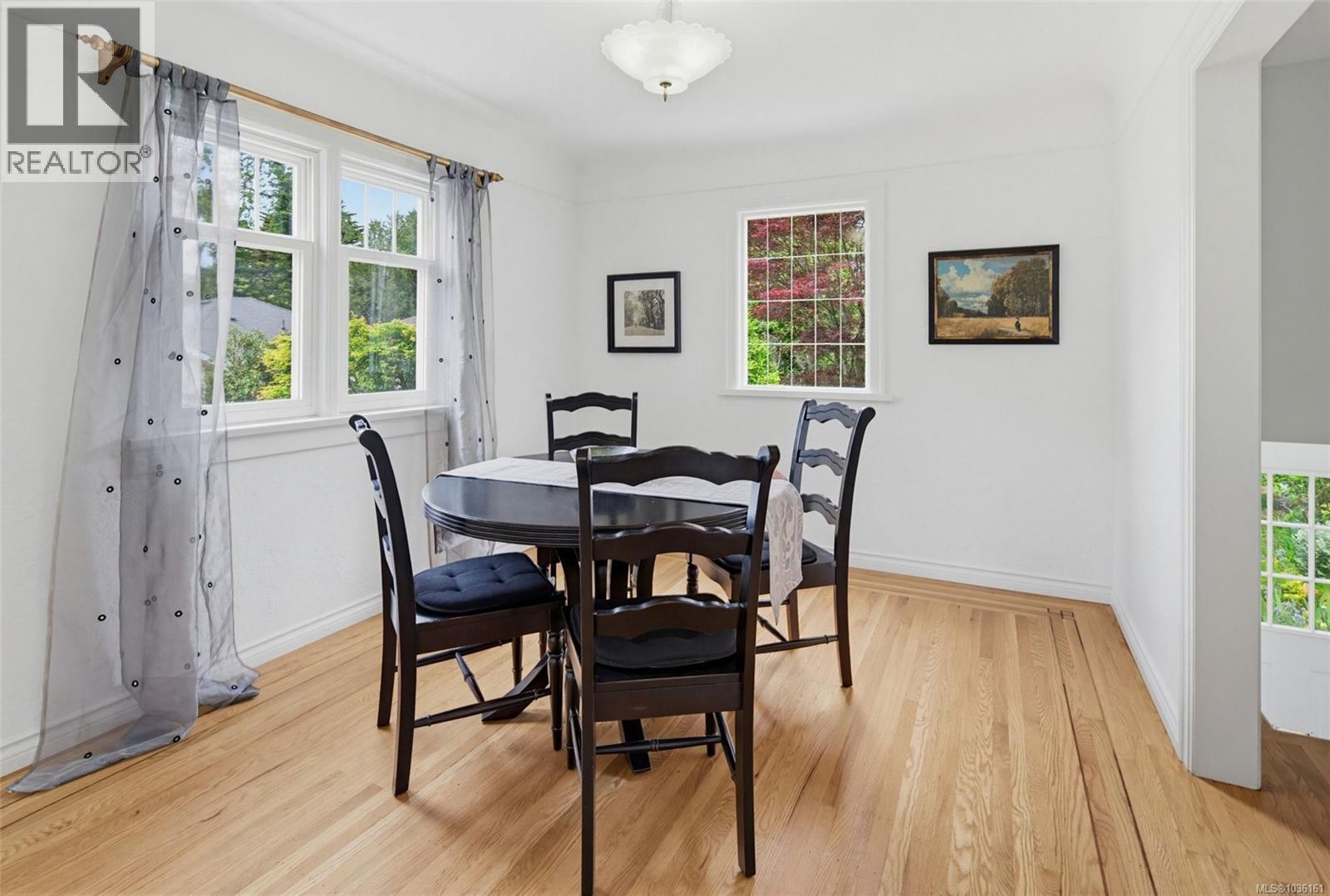1250 Rockland Ave, Victoria, British Columbia  V8V 3J2 - Photo 5 - 1036161