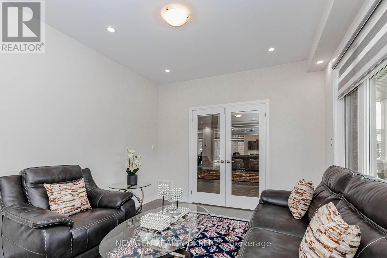 405 Newman Drive, Cambridge, Ontario  N1R 5S3 - Photo 8 - X13099526