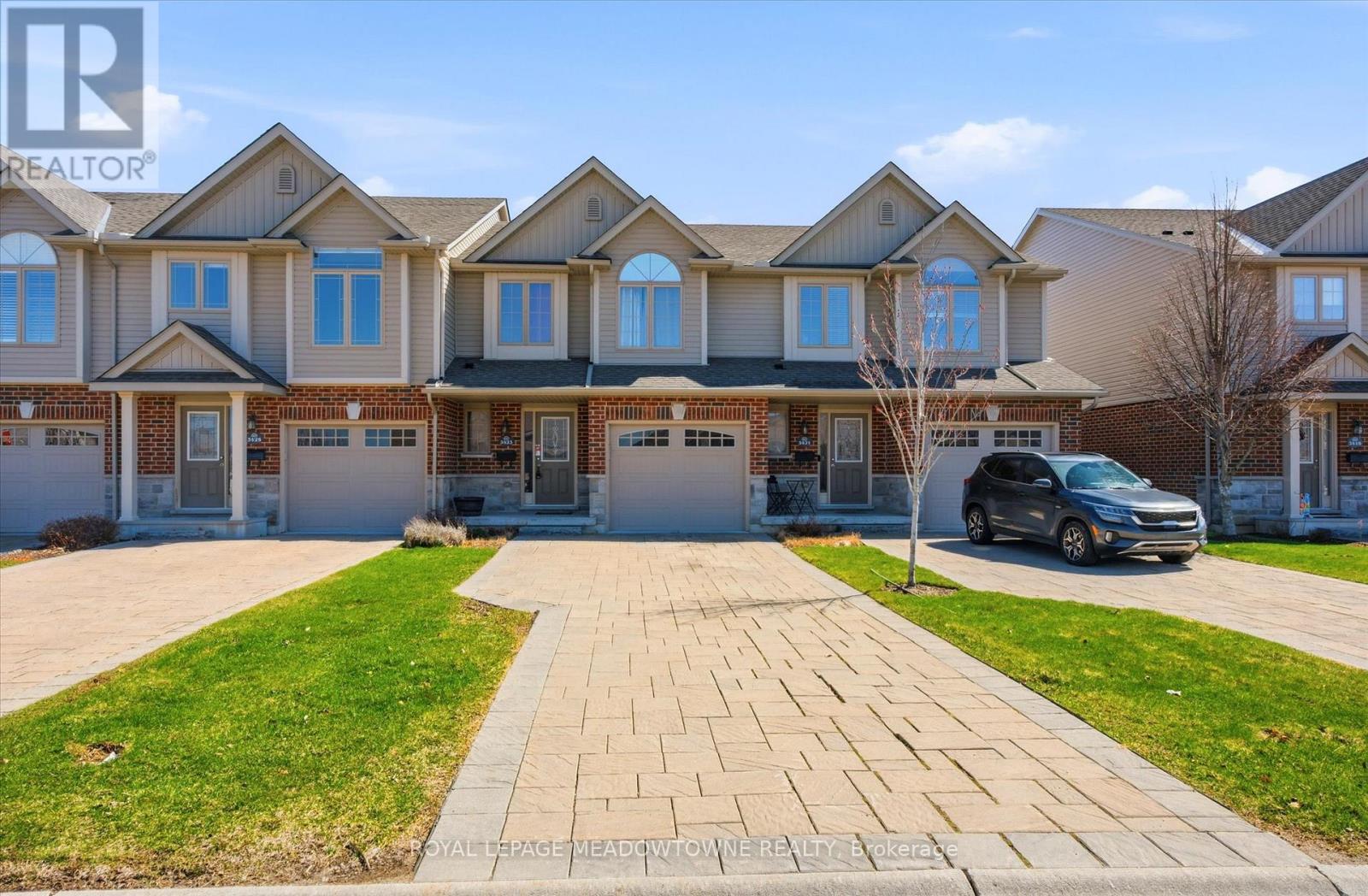 10 - 3423 Castle Rock Place, London South, Ontario  N6L 0C8 - Photo 1 - X13099534